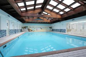 Bazén v ubytovaní Hotel Abbazia alebo v jeho blízkosti