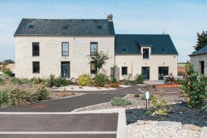 Gallery image of Maison Bayeux 4 chambres in Cristot