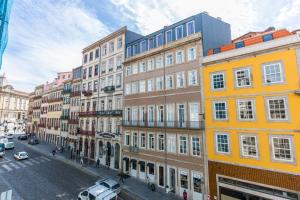 Gallery image of Downtown Porto Mouzinho Studio Apts in Porto