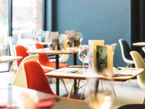 Restaurant o un lloc per menjar a ibis Liverpool Centre Albert Dock – Liverpool One