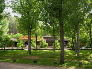 Foto de la galería de Camping Rural Llanos de Arance en Coto Ríos