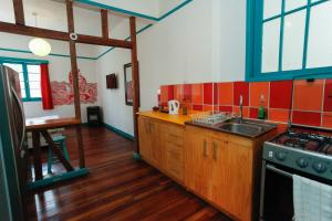 Eldhús eða eldhúskrókur á Casa Violeta Limón