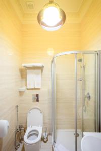 Koupelna v ubytování Hotel 19