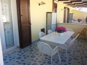 A seating area at Residenza del Mare & SPA