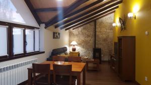 Posezení v ubytování El Cordel de Gredos