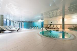 Basen w obiekcie Sun Grove Villas & Spa lub w pobliżu