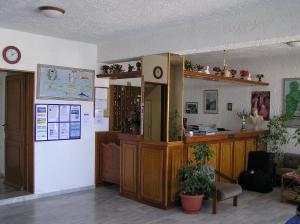 The lobby or reception area at Knossos