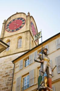 Gestir sem dvelja á Aux chambres du Banneret