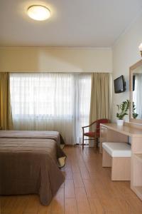 Gallery image of Parnon Hotel in Athens