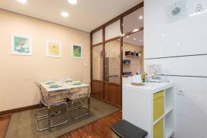 Kuchyňa alebo kuchynka v ubytovaní Apartamento Artekale + 5 fotografií