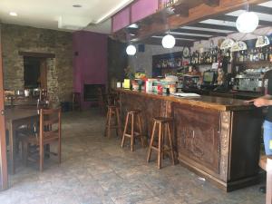 Lounge nebo bar v ubytování Os Arroxos