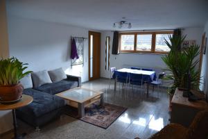Posezení v ubytování Ferienwohnung Inzlingen
