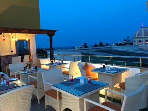 Restaurace v ubytování Villa Krish