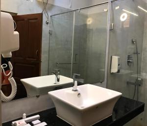 Koupelna v ubytování Villa Krish