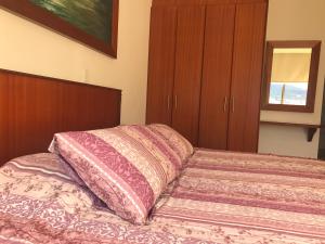 Letto o letti in una camera di Hotel Savoy Inn