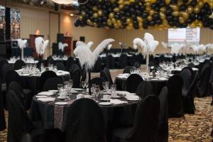 Εστιατόριο ή άλλο μέρος για φαγητό στο Medicine Hat Lodge, Trademark Collection by Wyndham +48 φωτογραφίες