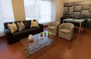 Khu vực ghế ngồi tại Mariel Hotel Boutique