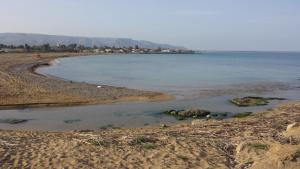 Beach sa o malapit sa holiday home