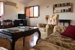 Afbeelding uit fotogalerij van Villa Duca Country House in Castellammare del Golfo