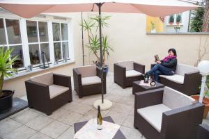 Posezení v ubytování Hotel Garni Zum Hirschen
