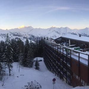 les Arcs 1800 durante el invierno