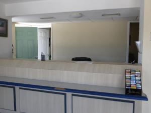 Vstupní hala nebo recepce v ubytování Budget Inn + 20 fotografií