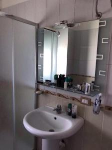 Gallery image of Cold Water Residence in Vlor&euml;