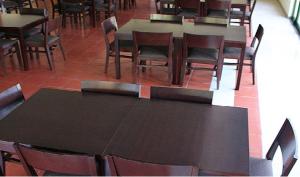 Um restaurante ou outro lugar para comer em Viseu Garden Hotel