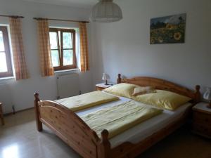 Cama ou camas em um quarto em Bauernhof "Unteres Feld"