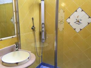 Koupelna v ubytování Cantaluna B&B