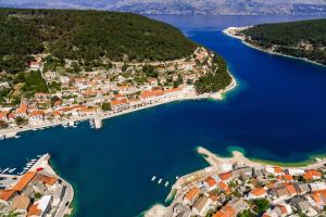 Gallery image of Apartments Pucisca in Pučišća