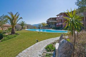 Hồ bơi trong/gần Il Fiordo con favolosa vista mare