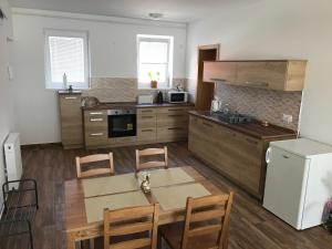 Gallery image of BarAnd Apartman in Eger