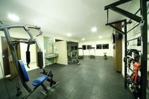 Fitness centrum a/nebo fitness zařízení v ubytování GoldMen Select Cianorte