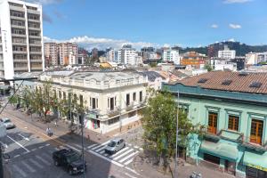 Nespecifikovaný výhled na destinaci Quito nebo výhled na město při pohledu z hotelu