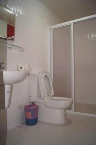 Koupelna v ubytování Shimmer B&B