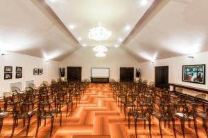 Konferenční prostory v ubytování Musket Cove Island Resort + 37 fotografií