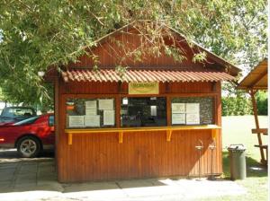 Gallery image of Faház Motel in Abádszalók