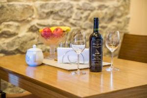 Nápoje v ubytování Villas Arbia - Margita Deluxe Beach Hotel