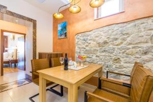 Posezení v ubytování Villas Arbia - Margita Deluxe Beach Hotel