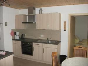 Köök või kööginurk majutusasutuses Haus Lenzhalde