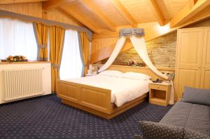 Posteľ alebo postele v izbe v ubytovaní Hotel Gran Vacanze Rooms & Apartments + 37 fotografií