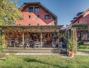 Zahrada ubytování La Maison Rouge
