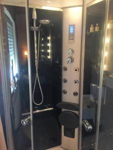 Koupelna v ubytování B&B De Eifelhoeve