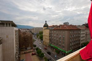 Nespecifikovaný výhled na hory nebo výhled na hory při pohledu z hotelu