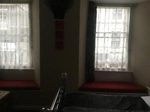 Gallery image of Ship inn in St Austell +13 photos