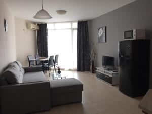 Кът за сядане в PSB Deluxe Apartments Aheloy 