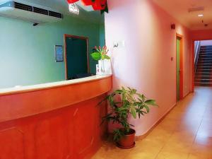 Gallery image of SkyGlobal Hotel in Labuan +6 photos