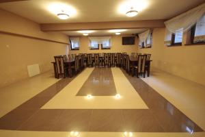 En restaurant eller et andet spisested på DW Harenda