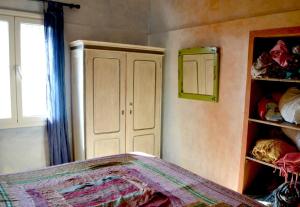 Posteľ alebo postele v izbe v ubytovaní Corfu Town Garden Cottage